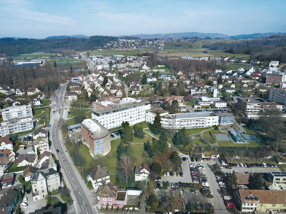 Das Spital Uster aus der Vogelperspektive.